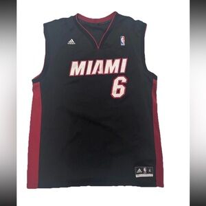 Adidas LeBron James Miami Heat Jersey SZ.XL Missing Neck Tag